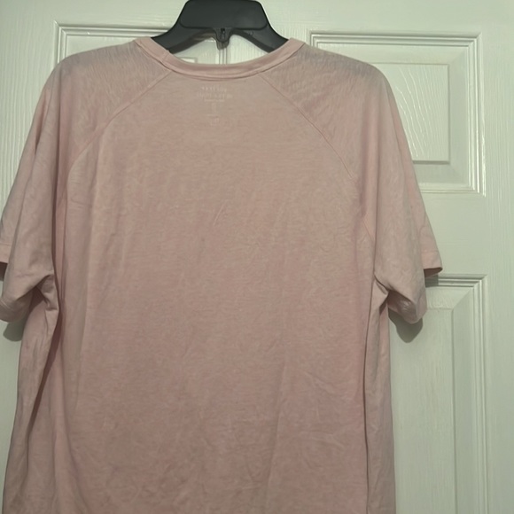 Pink sweater for women,gap brand.Z:L. - Picture 16 of 16